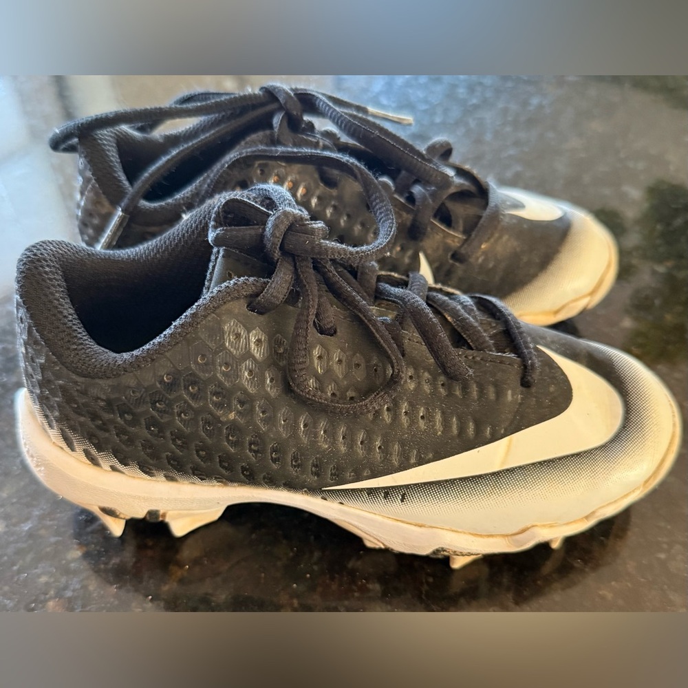 Nike FastFlex Youth Baseball Cleats 12Y